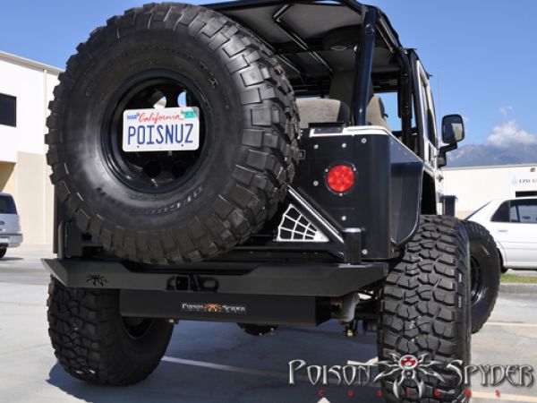 Heckstoßstange Rock Brawler 2 mit Ersatzradhalterung Jeep Wrangler TJ 97-06 Poison Spyder PS1461020-D Rear Bumper Rock Brawler 2