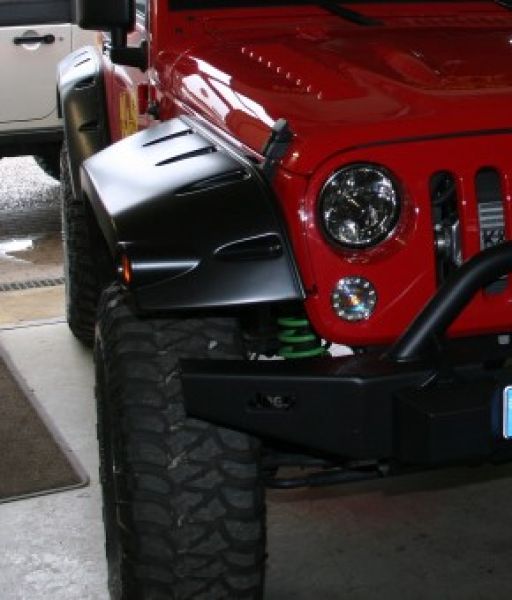 Kotflügelverbreiterung Jeep Wrangler JK 2+4 Türer Bushwacker +40 mm vorne (aufgeraut) 2007-