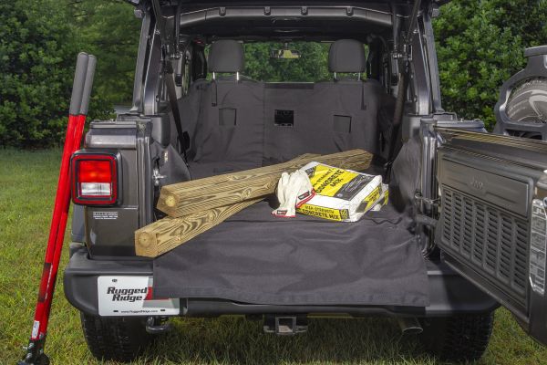 Laderaumschutzmatte / Laderaumwanne / Kofferraummatte schwarz Jeep Wrangler JL 18- 4-Türer Rugged Ridge 13260.13 C3 Cargo Cover