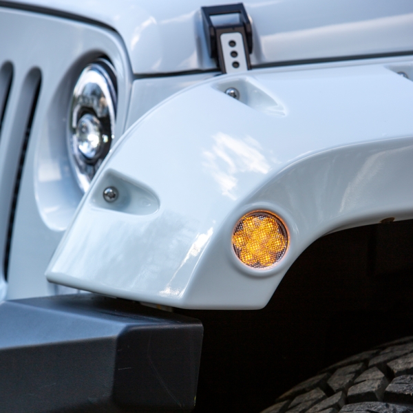 Blinker weiß LED 2-teilig Jeep Wrangler JK 07- (in Kotflügelverbr.) EG Prüfzeichen