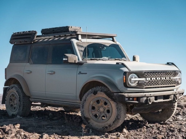 Front Runner Ford Bronco 4-Türer mit Hardtop 21- Slimline II Dachträger Kit