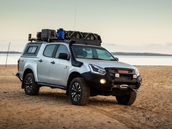 Front Runner Isuzu D-Max RT50 / 85 / 2. Gen. DC 2011- Slimline II Dachträger Kit KRID008T