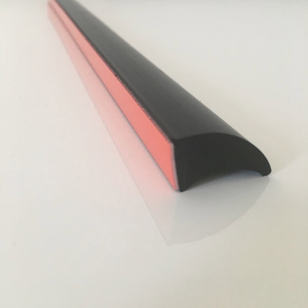 Kotflügelverbreiterung univeral 1 Stck. 23mm breit, 150cm lang