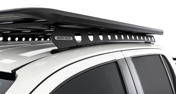 Rhino Rack Pioneer 6 Plattform 1500x1240 Toyota Hilux ab 10/15, inkl. Schienen 50-10JC01773