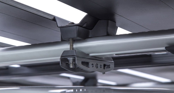Rhino Rack universal Adapter von Vortex auf Pioneer (für einen Querträger) 50-43214 