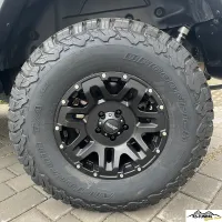 KMC AX 200 mit Reifen 315/70R17  BFG KO2