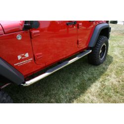 Flankenschutz Jeep Wrangler JK 07-17 4-Türer Edelstahl poliert Rugged Ridge 11593.06 3-In Round Side Step