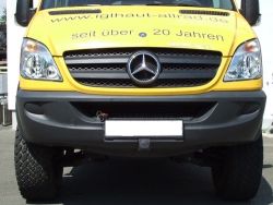 Frontaufnahme Mercedes Sprinter,...