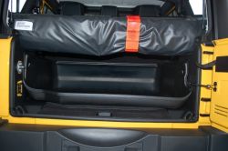 Laderaumwanne schwarz 30 cm Rand Jeep Wrangler JK Unlimited 2007- (Subwoofer im Boden)