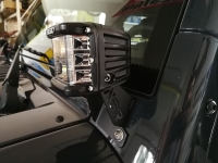 LED Scheinwerfer und Halter für Jeep Wrangler JK 2007- Scheinwerferhalter NSR-002 + Arbeitsscheinwerfer Rigid LED 26211