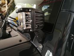 Halter Scheinwerfer Windschutzscheibe NSR für Jeep Wrangler JK 2007- für 2 LED oder Arbeitsscheinwerfer Singel NSR-002
