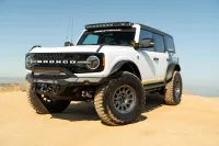 DV8 Offroad FS-15 Rockslider Flankenschutz Ford Bronco 4-Türer SRBR-07 Quadratec 12112-7035