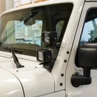 Halter für Scheinwerfer am Scheibenrahmen doppelt Jeep Wrangler JK 07-18